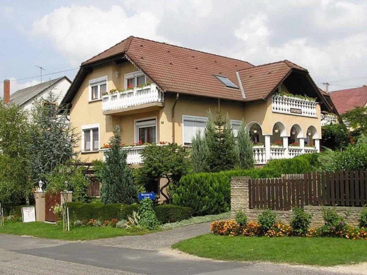 Apartment In Heviz/Balaton 18913 Экстерьер фото